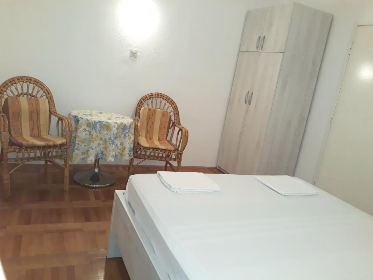 Apartments Durasevic Ivo Ilha Sveti Stefan Exterior foto
